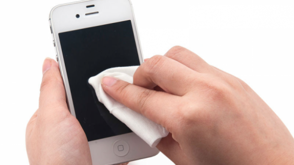 Πώς θα καθαρίσεις το smartphone σου