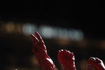 Στο πλευρό των καθαριστριών οι δάσκαλοι