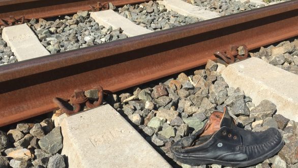 Τρένο παρέσυρε δύο άγνωστα άτομα στην Θυμαριά