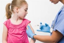 Καταργείται ο καθολικός αντιφυματικός εμβολιασμός στα παιδιά της Α’ Δημοτικού