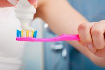 Κάθε πότε πρέπει να αλλάζουμε οδοντόβουρτσα