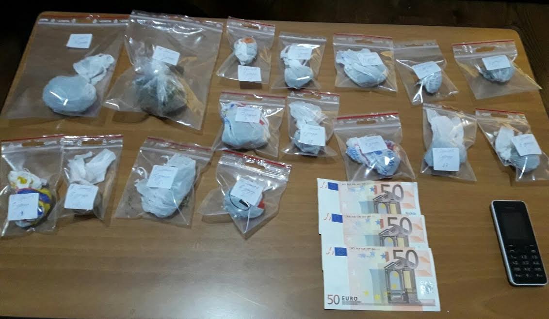 Συνελήφθησαν δύο άνδρες στην Αλεξανδρούπολη για πώληση και κατοχή ναρκωτικών