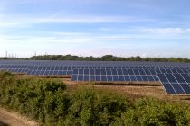 Σχέδιο αυτοπαραγωγής ηλεκτρικής ενέργειας για τους αγρότες εξετάζει η κυβέρνηση