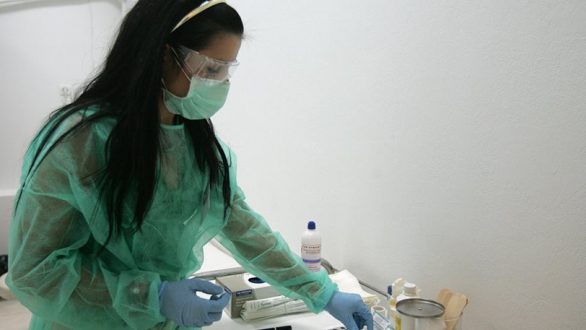 Λ. Τσιάτα: “Αναμενόμενη η έξαρση της γρίπης λόγω χαλάρωσης μέτρων”