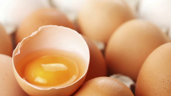 Πώς μπορείτε να χρησιμοποιήσετε το ληγμένο αυγό για να μην το πετάξετε
