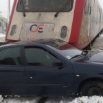 Τρένο παρέσυρε αυτοκίνητο στη Ν. Βύσσα