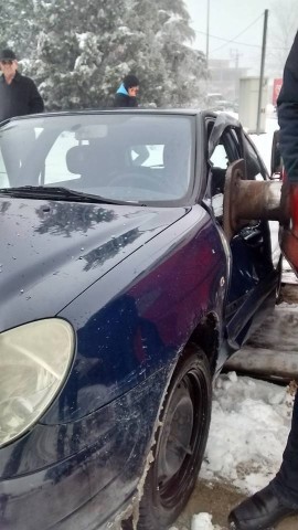 Τρένο παρέσυρε αυτοκίνητο στη Ν. Βύσσα