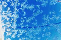 Πως να καθαρίσετε τον πάγο από το παρμπρίζ