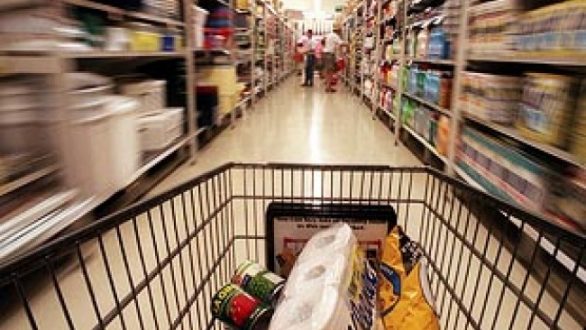 Στο 3,5% ο πληθωρισμός τον Δεκέμβριο – Με 8,9% «τρέχει» στα τρόφιμα, κατά 58,5% αυξήθηκε η τιμή του ελαιόλαδου