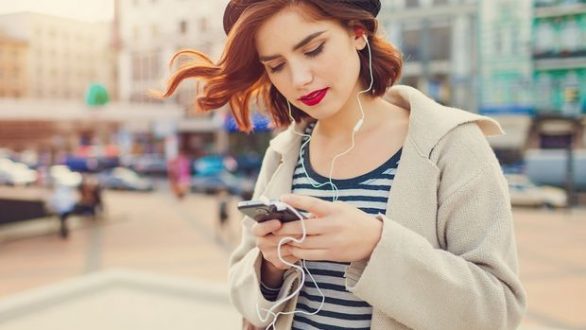 Καταργούνται τα τέλη περιαγωγής στην ΕΕ από τις 15 Ιουνίου