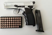 Σύλληψη ανήλικου για οπλοκατοχή στις Καστανιές