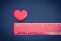 Πόσο ύψος χάνουμε όσο μεγαλώνουμε