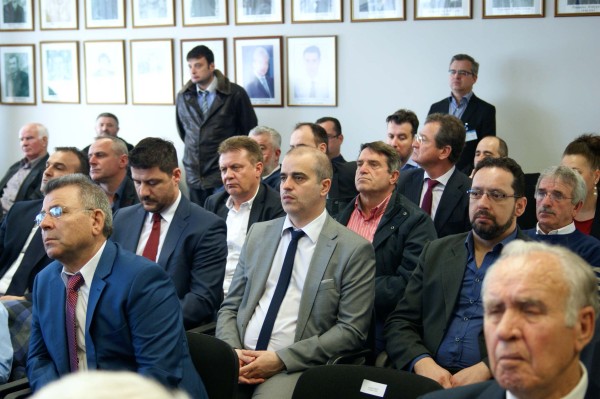 Περιστεράκης Γιάννης