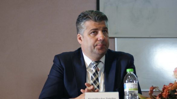 Τον συνδυασμό του για την διεκδίκηση της Περιφέρειας ΑΜΘ παρουσιάζει ο Χ. Τοψίδης