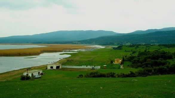 Ρεπόρτερ – τουρίστες επισκέπτονται τον Έβρο