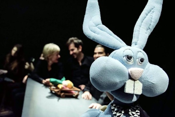 Ο "Αγησίλαγος" του Δημήτρη Μπασλάμ στο θέατρο ΔΙΟΝΥΣΟΣ!