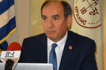 Μηνυτήρια αναφορά Καραμπίνη κατά του Υπουργού Παιδείας