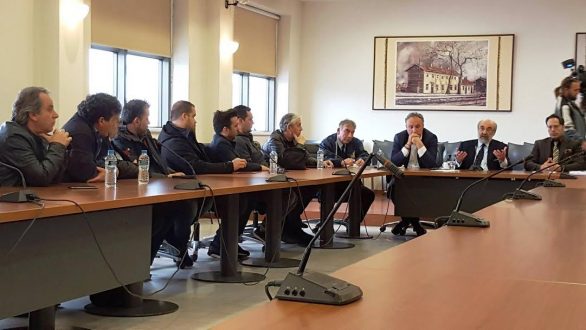 “Μπήκαν τα θεμέλια” για την επιτροπή διαβούλευσης του κλάδου των καταστηματαρχών σίτισης και εστίασης