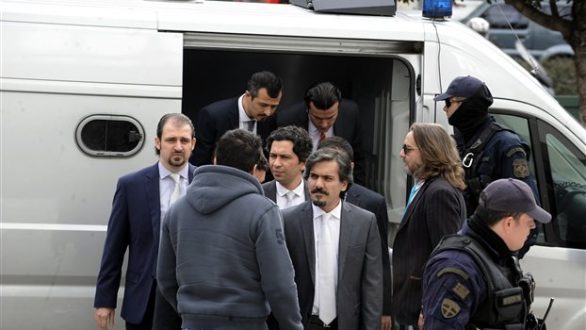 Θρίλερ με τρεις άφαντους Τούρκους πραξικοπηματίες