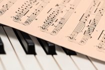 Ρεσιτάλ πιάνου στο Πολιτιστικό Πολύκεντρο στην Ορεστιάδα