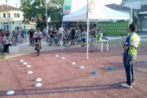 Μαθήματα σε μικρούς ποδηλάτες από τον “Ρήσο” στα Ρίζια!