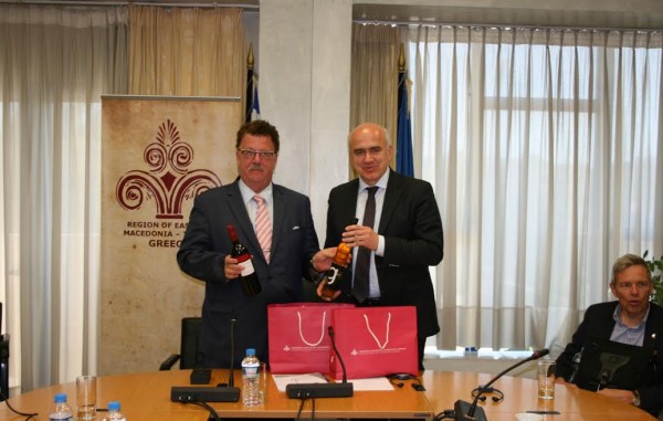 Επίσκεψη Φούχτελ στον Περιφερειάρχη Α.Μ.-Θ.