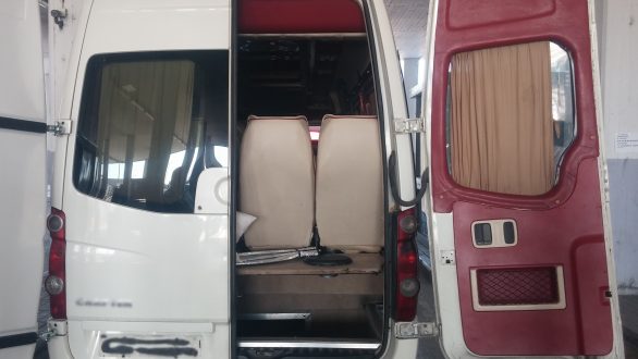 Κήποι: Τούρκος οδηγός μετέφερε έξι άτομα σε κρύπτη λεωφορείου