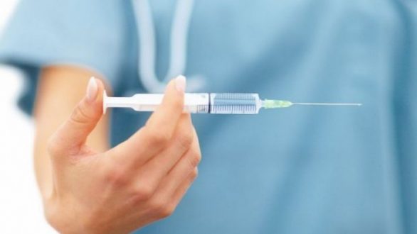 Τρίτη δόση εμβολίου: Ανοίγει σήμερα η πλατφόρμα για τους άνω των 60 και τους υγειονομικούς
