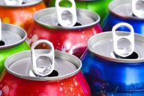 Σταματάει η πώληση αναψυκτικών στα σχολεία