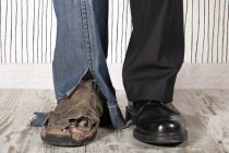 Ο ρακοσυλλέκτης που έφαγε 11 εκατ. ευρώ σε… 8 χρόνια