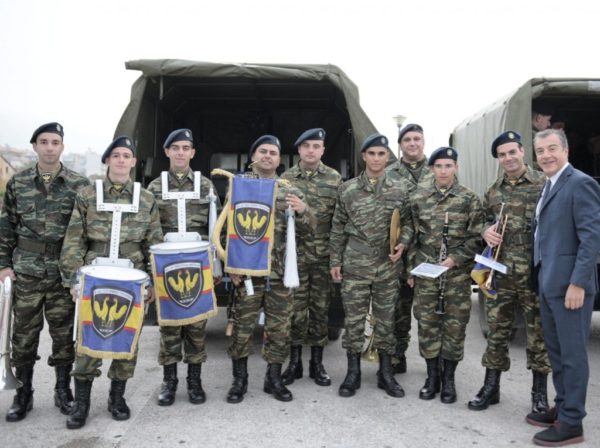 Στην Σαμοθράκη βρέθηκε για την 28η Οκτωβρίου ο Σταύρος Θεοδωράκης