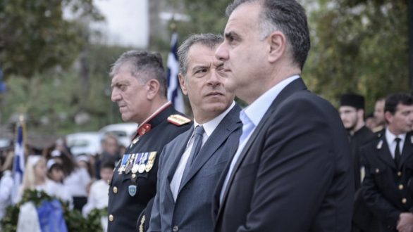 Στην Σαμοθράκη βρέθηκε για την 28η Οκτωβρίου ο Σταύρος Θεοδωράκης