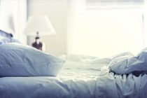 Πώς να καταλάβετε αν το μαξιλάρι σας χρειάζεται αλλαγή