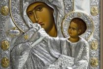 H “Παναγία η Παραμυθία” στα Ρίζια