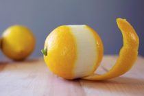 Πώς να χρησιμοποιήσετε εναλλακτικά φλούδες από φρούτα και λαχανικά