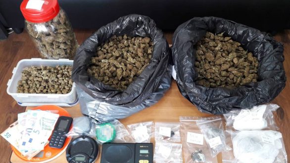 Σύλληψη 31χρονου για διακίνηση και κατοχή ναρκωτικών στην Αλεξανδρούπολη