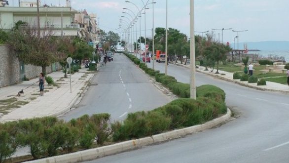 Ενας δρόμος μπορεί να φέρει την Αλεξανδρούπολη στη θάλασσα!