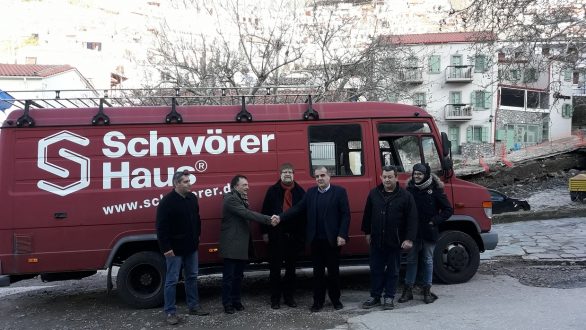 Παράδοση εξοπλισμού και οχήματος στο Δήμο Σαμοθράκης