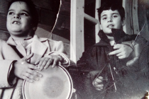 Όσα τα γράμματα…τόσες οι λέξεις και οι ευχές…κι άλλες τόσες σκέψεις…Καλή χρονιά.