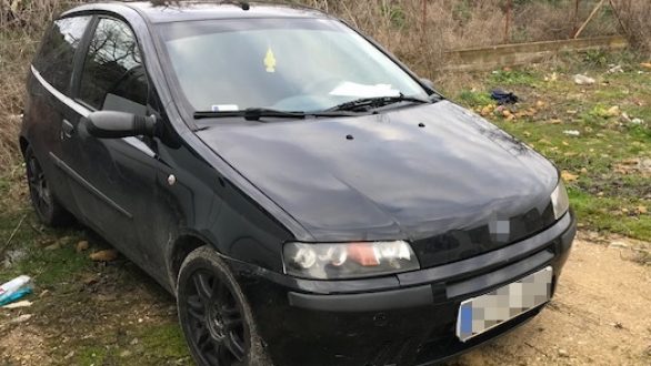 Τέσσερα άτομα μετέφερε διακινητής που συνελήφθη στην περιοχή του Διδυμοτείχου