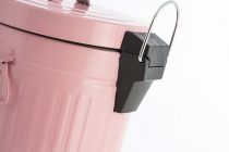 Ένα πανέξυπνο αρωματικό για τα σκουπίδια!