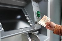 Κορωνοϊός: Ποιες συναλλαγές δεν θα γίνονται από σήμερα στις τράπεζες