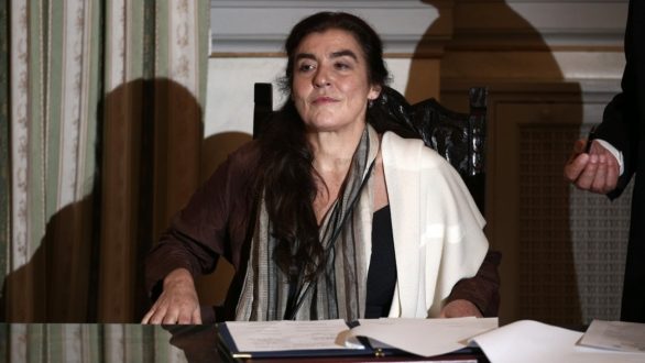 Η Λυδία Κονιόρδου στο Αρχαιολογικό Μουσείο της Αλεξανδρούπολης