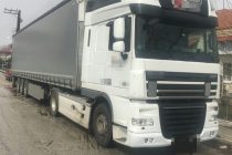 Κυπρίνος: Μαζί με τα εμπορεύματα στο φορτηγό διακινούσε και μετανάστες
