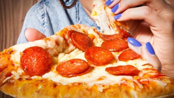 Οι 10 πιο εθιστικές τροφές και οι 10 λιγότερο εθιστικές