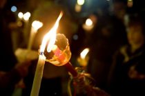 Το Μεγάλο Σάββατο το Άγιο Φως στην Αλεξανδρούπολη