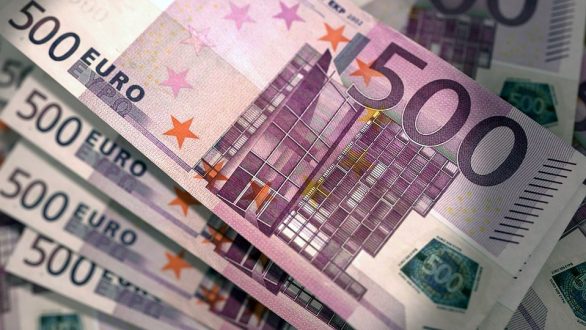 Τέλος στο χαρτονόμισμα των 500 ευρώ – Αυξήθηκαν τα πλαστά το 2017