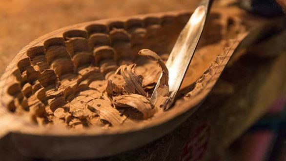 ΕΜΘ: Εργαστήρι κατασκευής παραδοσιακών μουσικών οργάνων