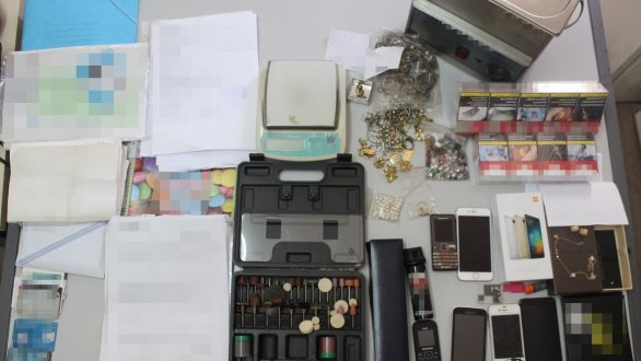 Συνελήφθησαν 3 ημεδαποί, οι οποίοι εμπλέκονται στη λειτουργία παράνομου ενεχυροδανειστήριου στην Αλεξανδρούπολη