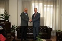 Συνάντηση Μέτιου με αντιπροσωπεία της Κυβέρνησης της Αγίας Πετρούπολης